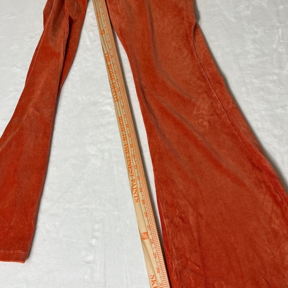 ARIZONA JEAN CO Junior Pants High Rise Flare Soft Corduroy Orange Size Large NWT - Picture 6 of 8
